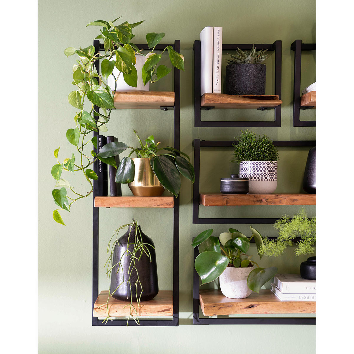 WANDREGAL - Akazie massiv / Metall - Akaziefarben, Holz (30/100/26cm) - home24