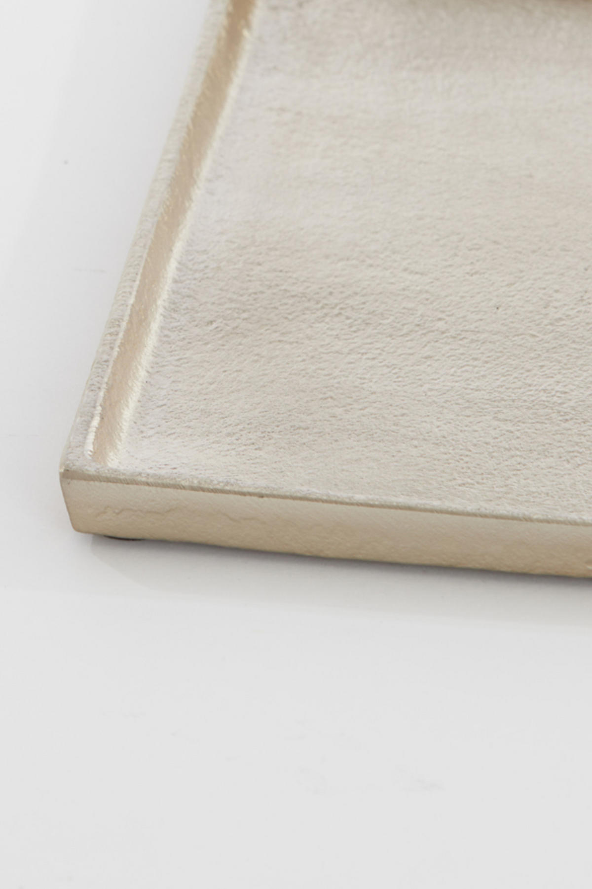 SCHALE Maes Gold 29,5/29,5/1,5 cm - Goldfarben, Metall (1.5cm) - Light & Living