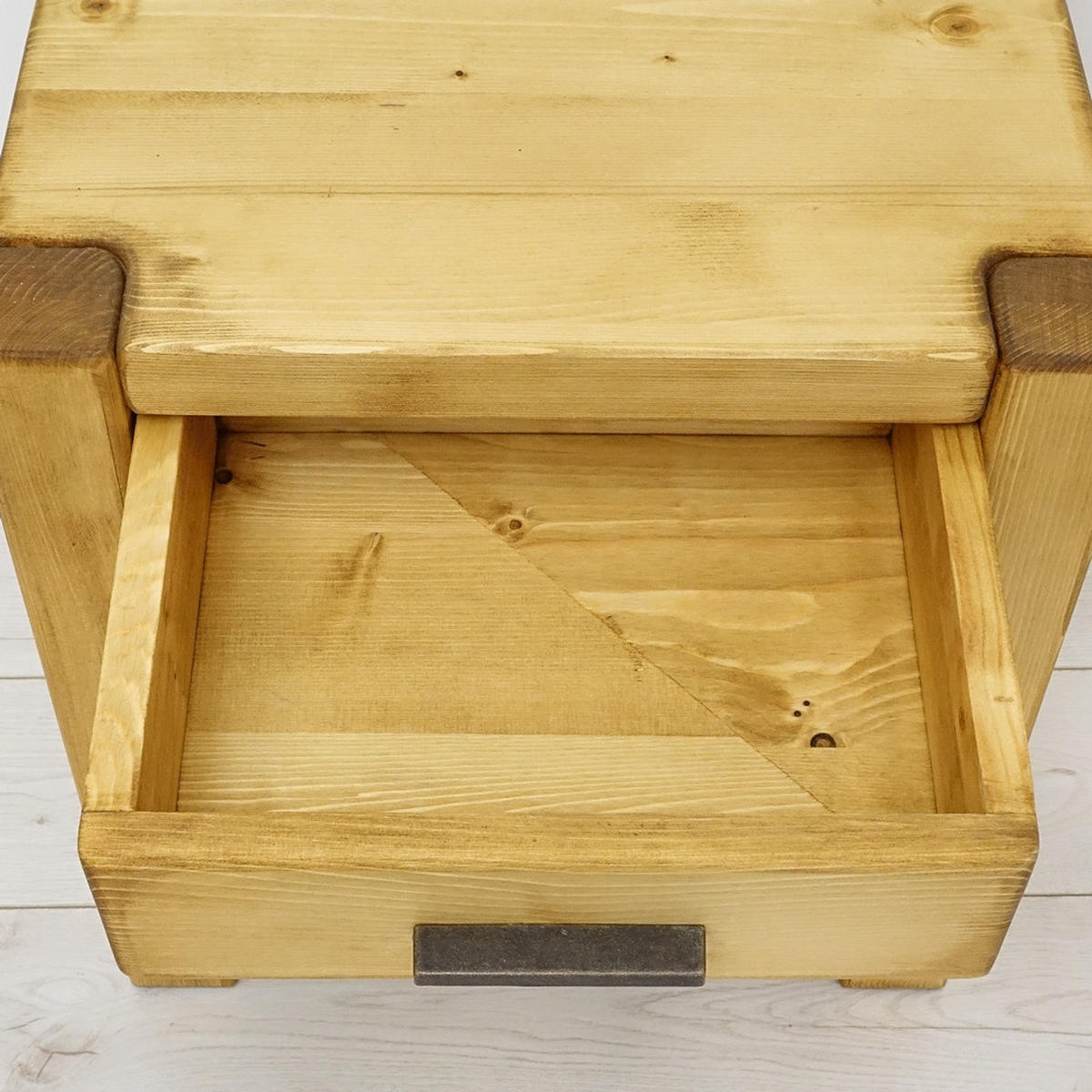 NACHTTISCH aus Massivholz SARA - Honig, Holz (45/50/35cm) - Seart