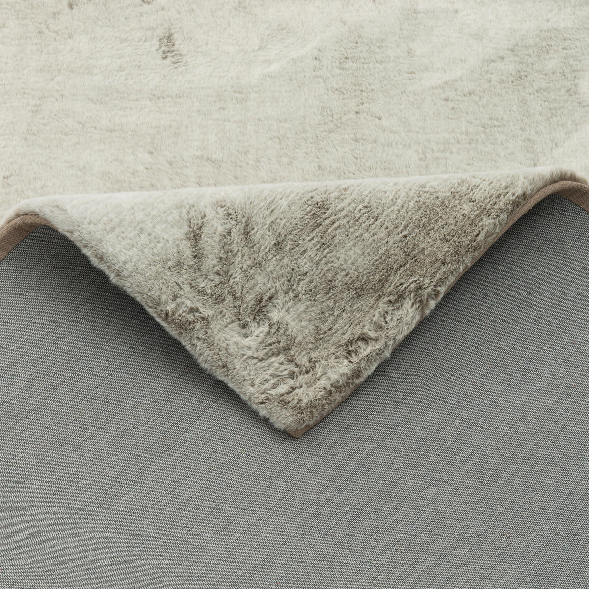 FELLTEPPICH LUXUS SUPER SOFT PLUSH - Olivgrün, Textil (60/90cm) - Pergamon