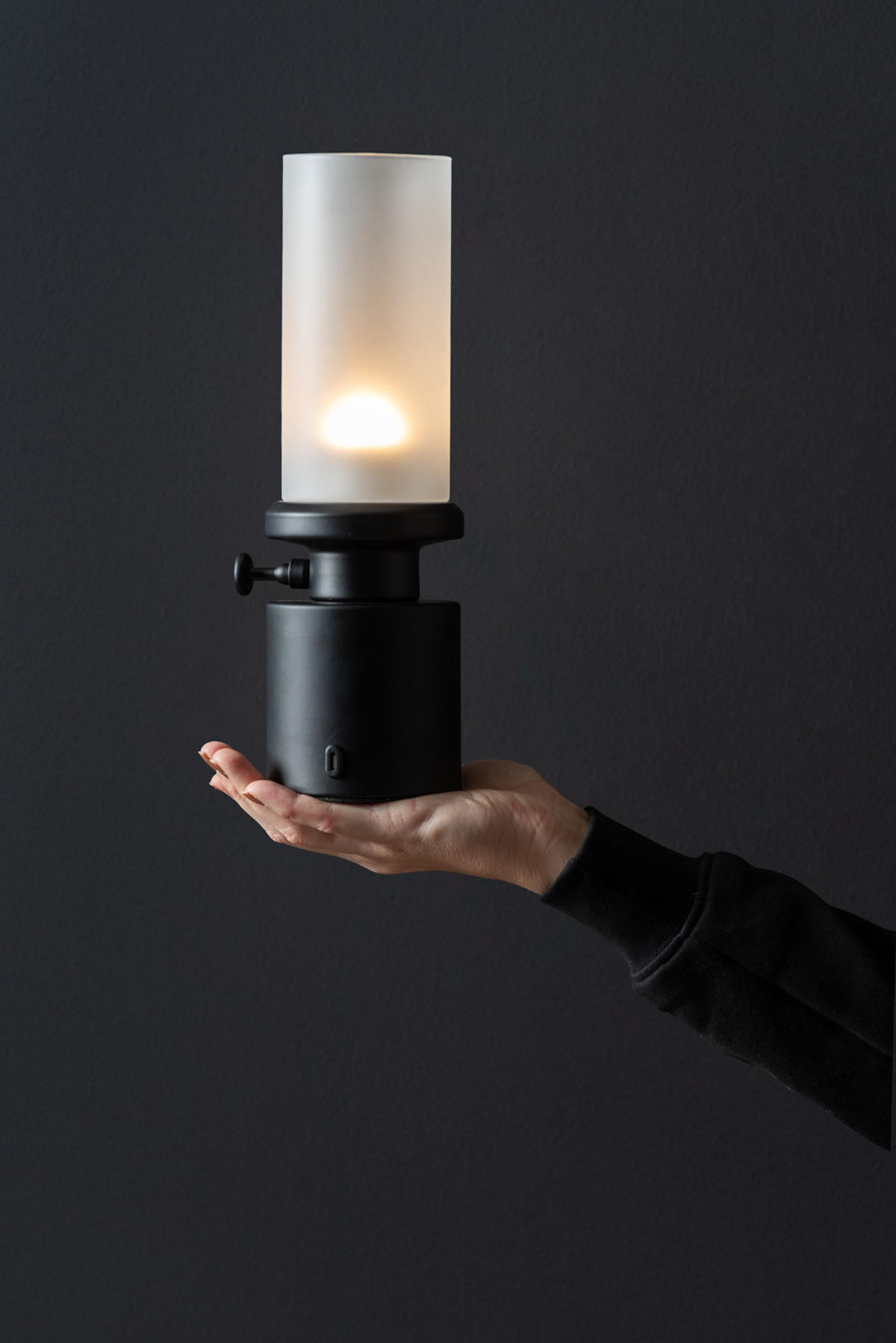 TISCHLAMPE Camp LED 7.8/7.8/29.5 cm - Schwarz, Metall (7.8/7.8/29.5cm) - Leitmotiv