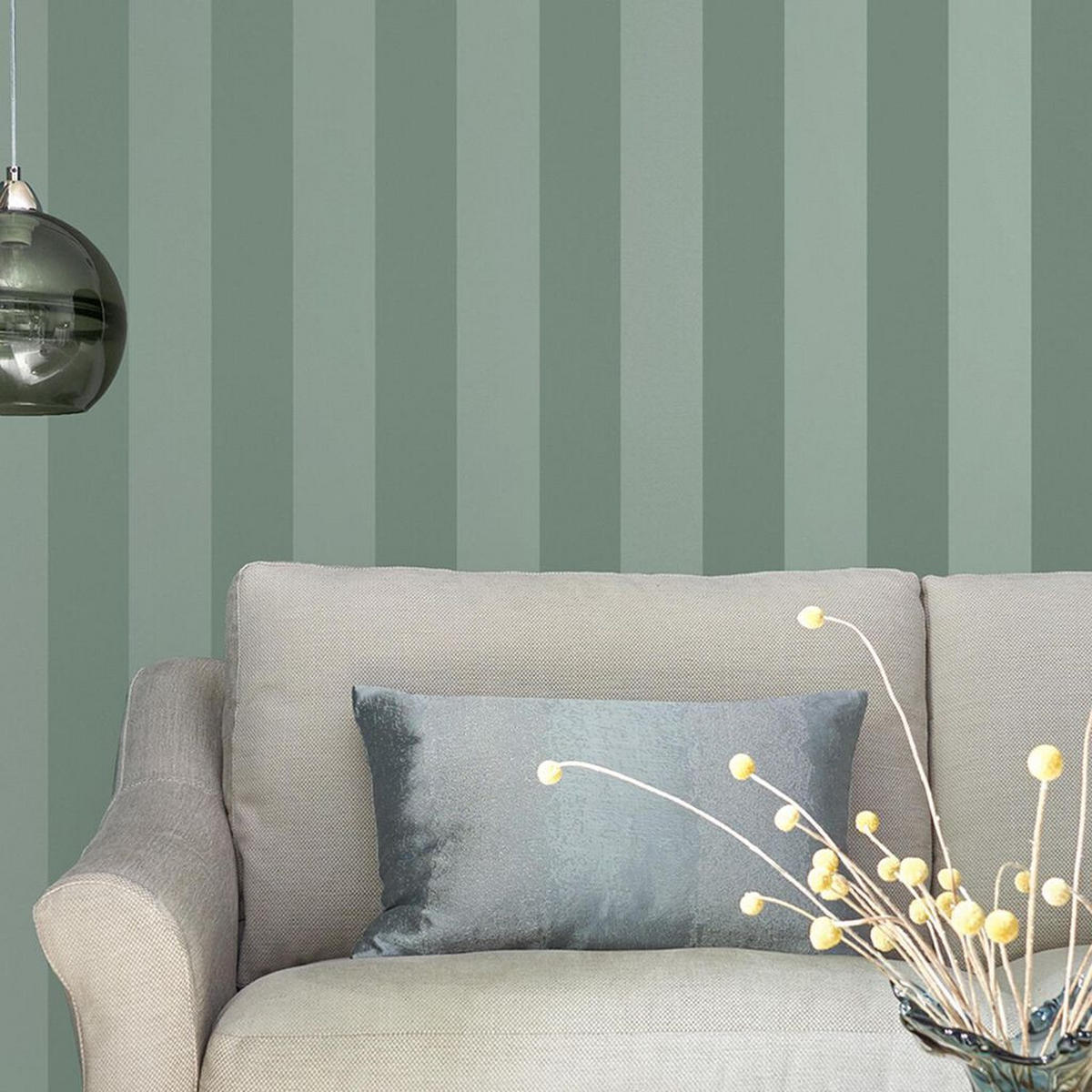 VLIESTAPETE Lille Pearlescent Stripe | Grün | Streifen | 10mx52cm - Grün, Papier/Kunststoff (52/1000cm) - Graham & Brown