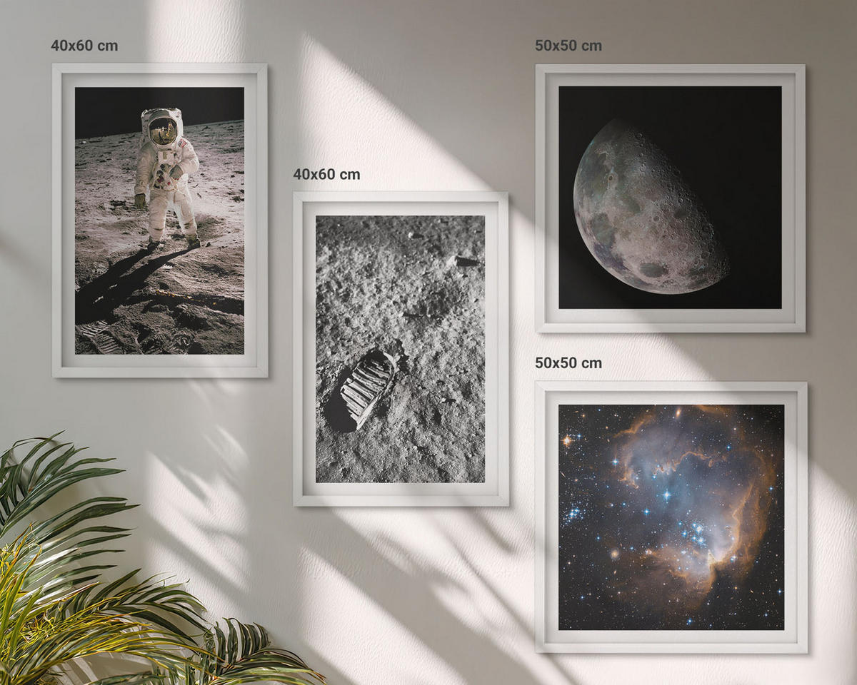 WANDBILDER 4er-Set - 50x50 cm & 40x60 cm Weißer Rahmen - Astronautenfoto vom Mond - Weiß, Kunststoff (50/50cm) - ArtPrintCave