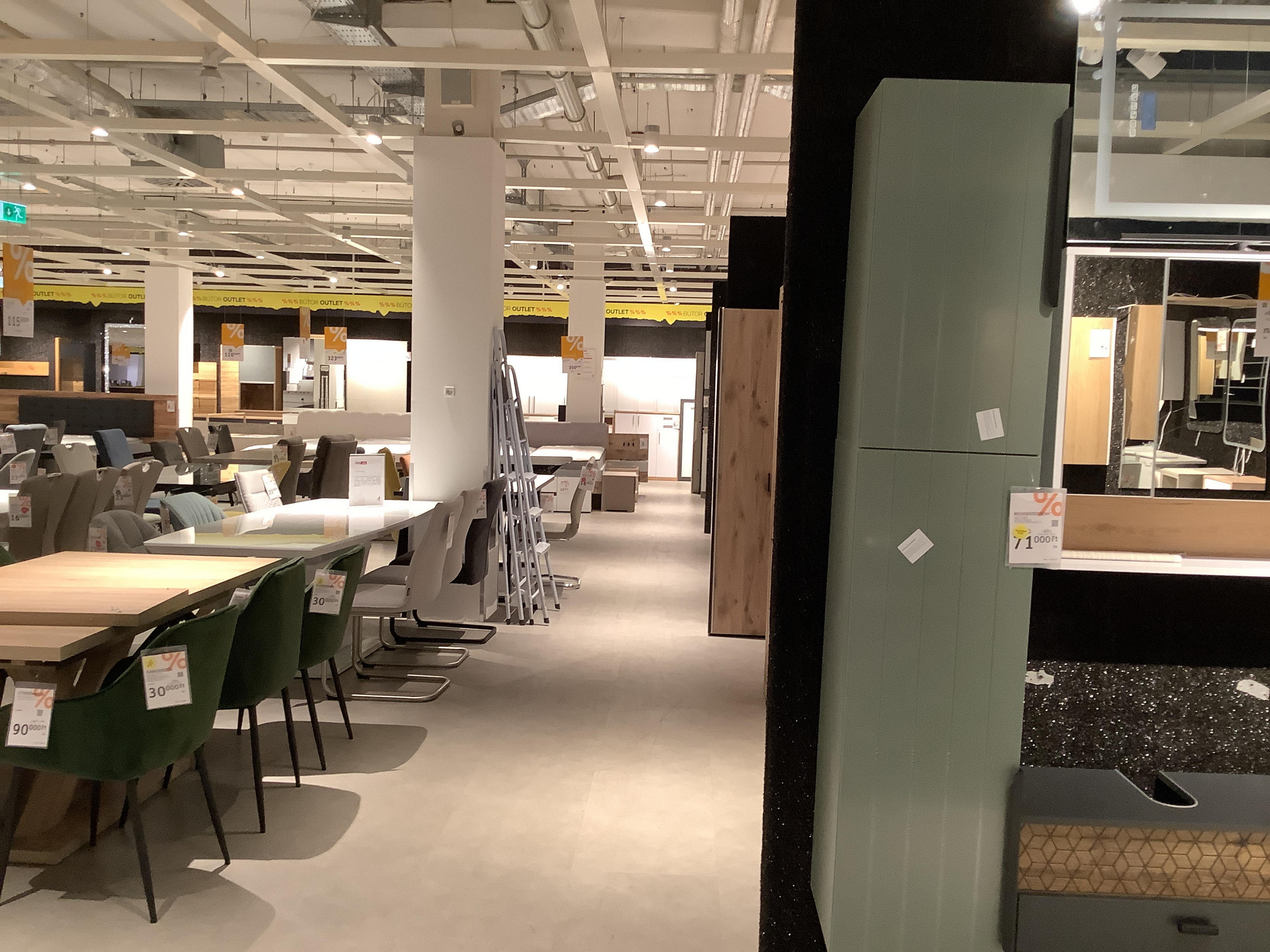 Itallo 385 magasszekrény - Xora