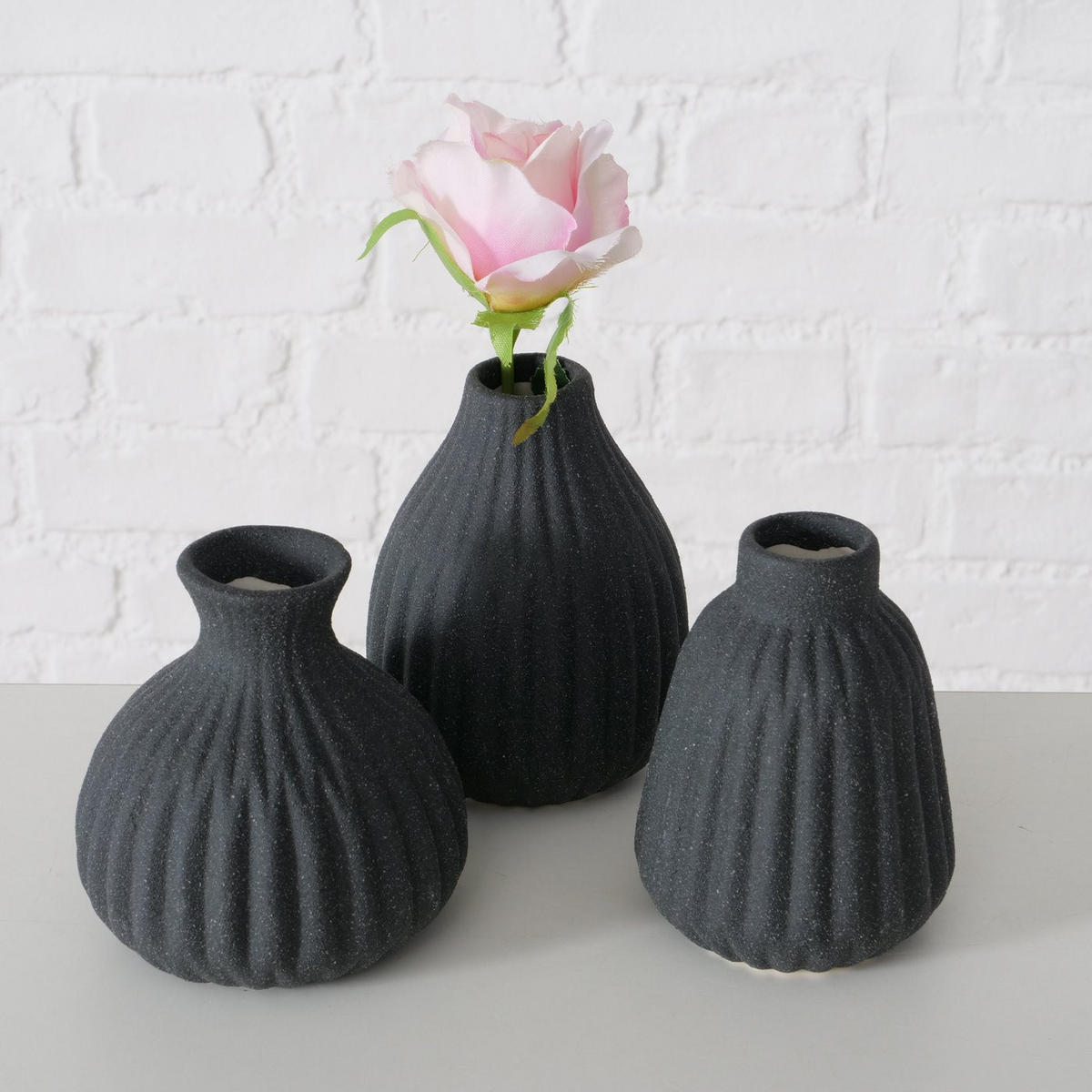 KERAMIKVASE mit Rillen Esko 8,5/8,5/11,5 cm - Schwarz, Keramik (11.5cm) - Boltze Home