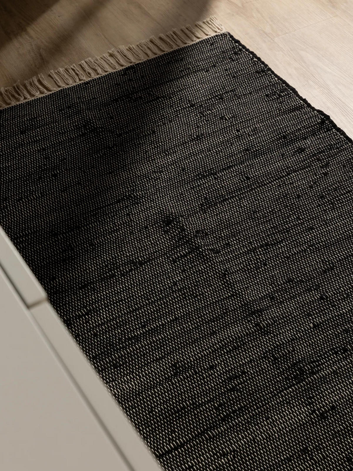 TEPPICH aus recyceltem Material Tom Schwarz 70x200 cm - Schwarz, Textil (70/200cm) - benuta Pop