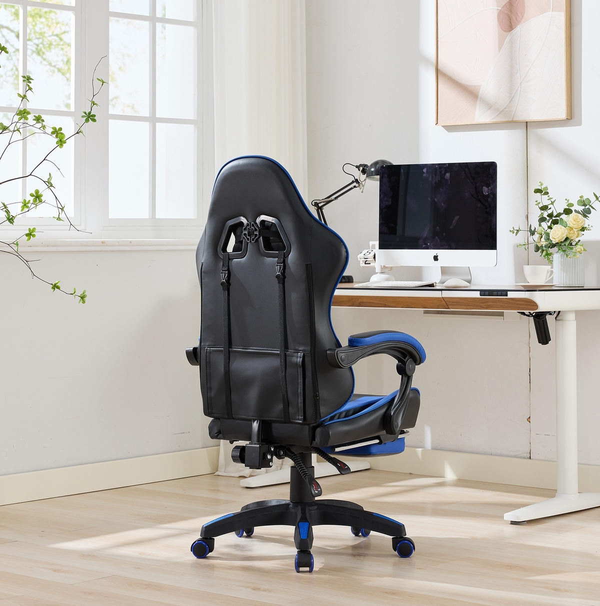 STUHL B64 / T58 / H116.5-126 cm,, Rennsport-Design, 360° drehbar und höhenverstellbar, Schwarz und Blau - Blau, Kunststoff (58/116.5/64.5cm) - Redom