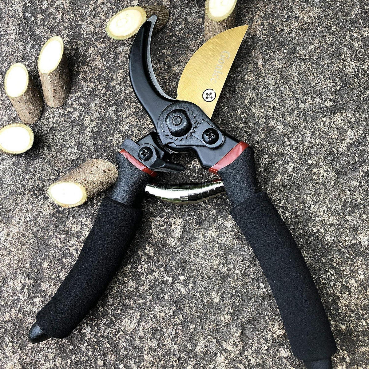 GARTENSCHERE Bypass SK5 Stahl Titanbeschichtet - Multicolor, Metall (9.7/0.1/28cm)