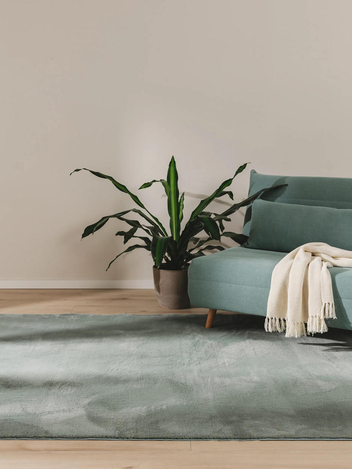 KUNSTFELL-TEPPICH Furry Grün 60x120 cm - Grün, Kunststoff (60/120cm) - benuta