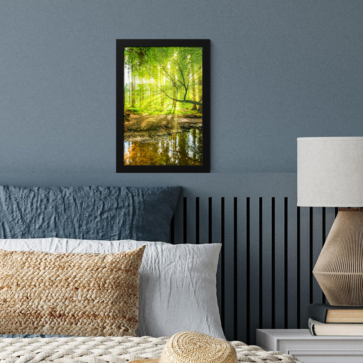 GERAHMTES BILD Wald - Landschaft - Wasser - Bäume - Sonne - Grün - Natur 20x30 cm - Grün, Papier (20/30cm) - MuchoWow