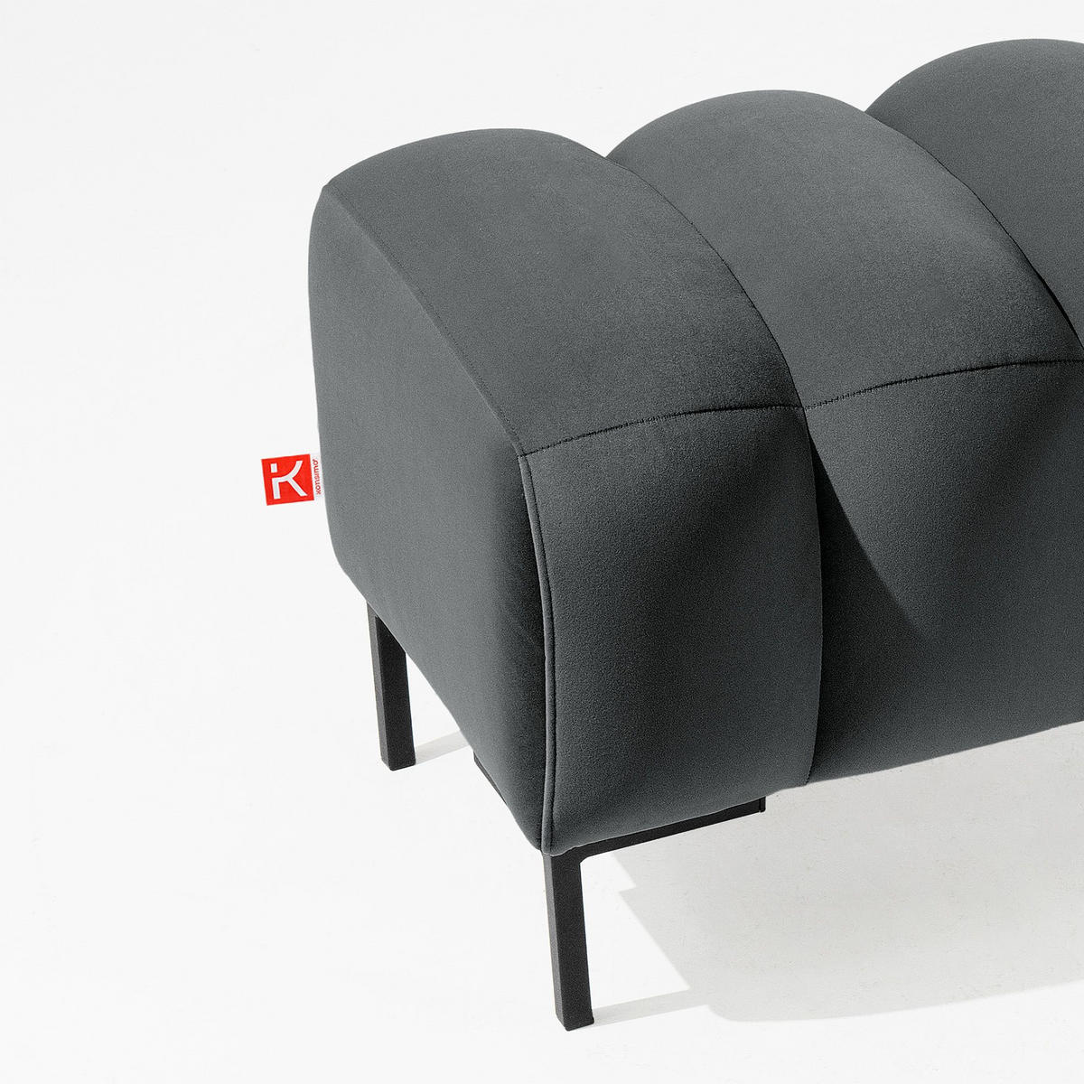 SITZHOCKER Polsterhocker PECCO, Veloursstoff - Hellgrau/Schwarz, Holz/Textil (120/50/50cm) - KONSIMO®