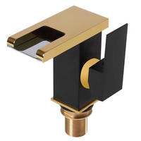 WASCHTISCHARMATUR Wasserfall LED 3 Farben - Goldfarben, Metall (12.5/12.5/5cm) - Kaket