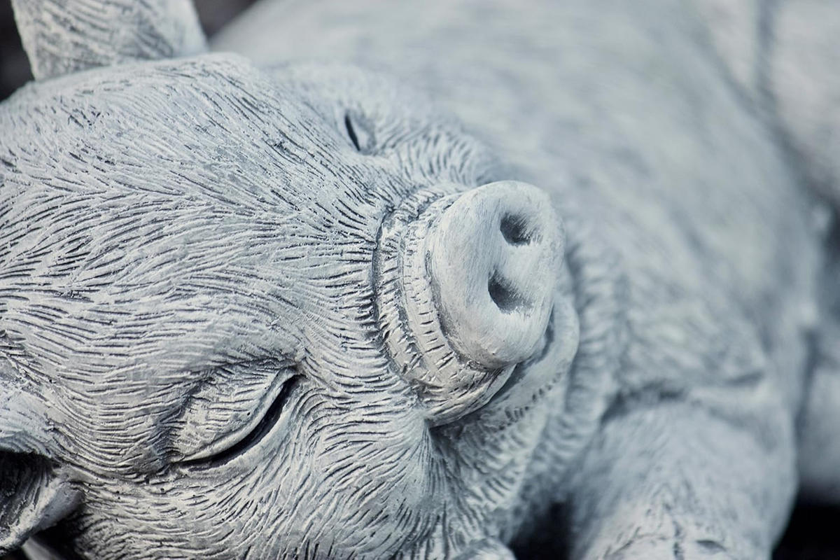 STEINFIGUR Schweinchen Schwein schlafend frostfest Steinguss - Grau, Stein (29/14/18cm) - stoneandstyle