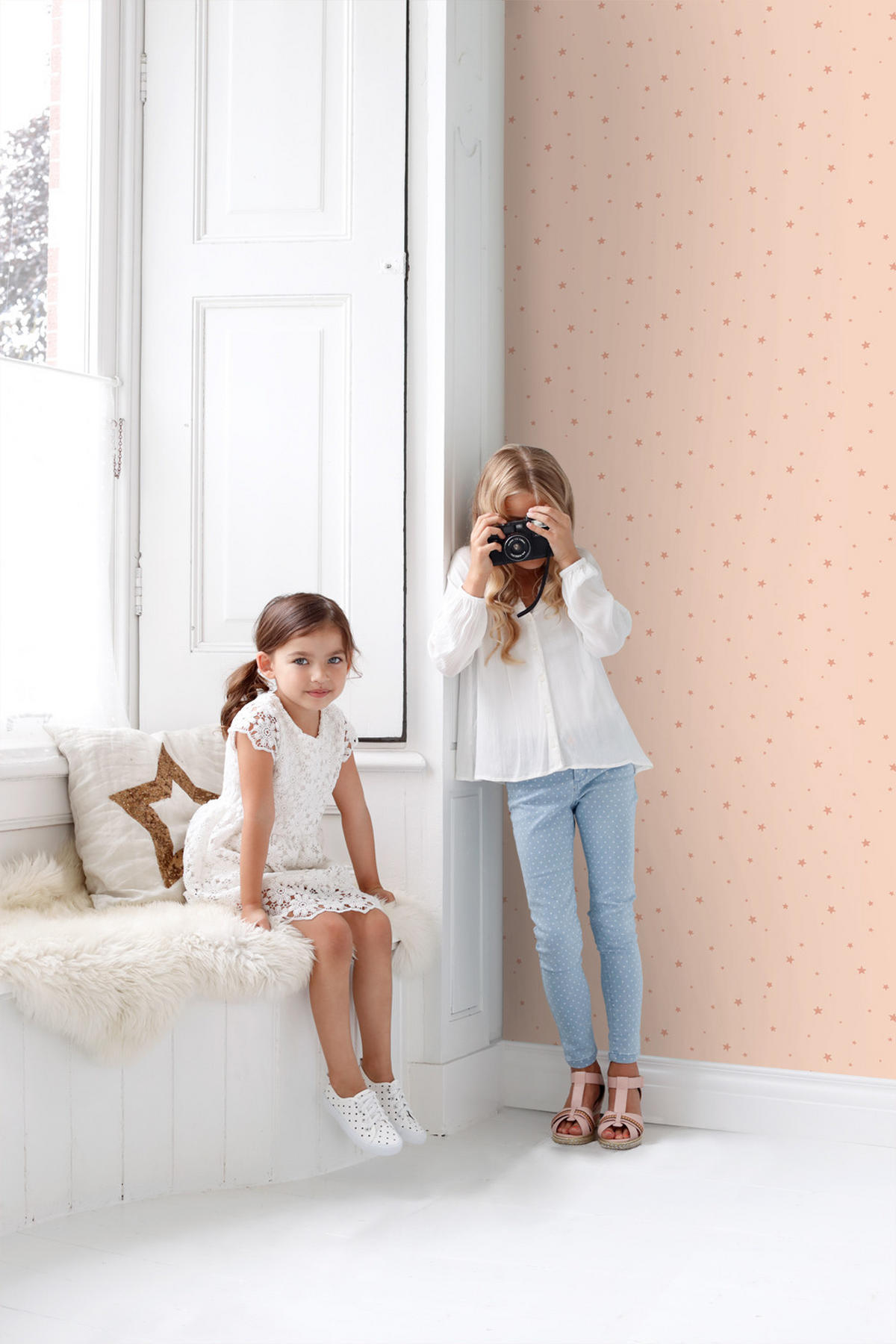 TAPETE kleine Sterne 53 cm x 10.05 m - Pink, Papier (53/0.1cm) - ESTAhome