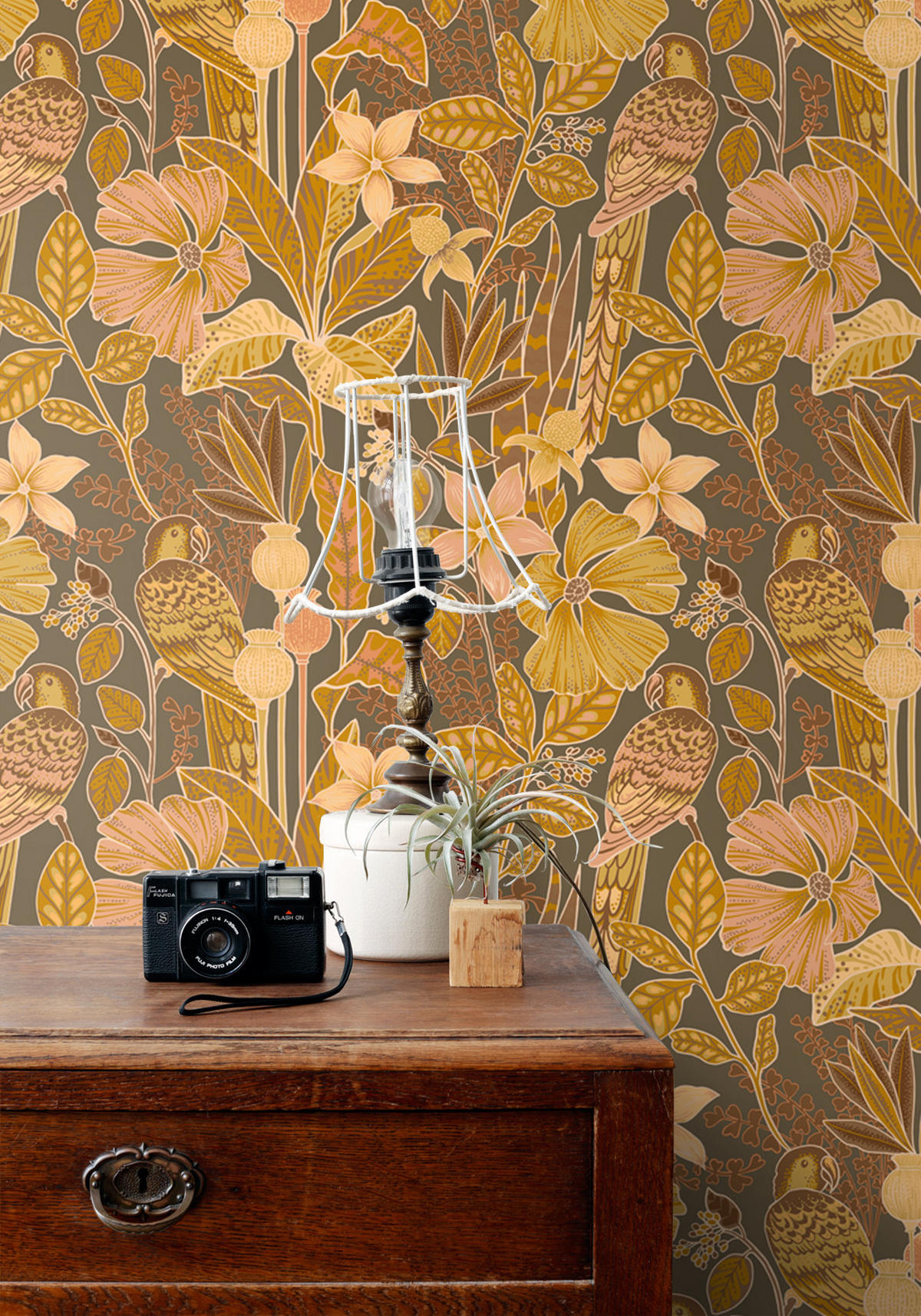 TAPETE tropischen Blumen und Paradiesvögeln 50 x 900 cm - Gelb, Papier (50/900cm) - ESTAhome