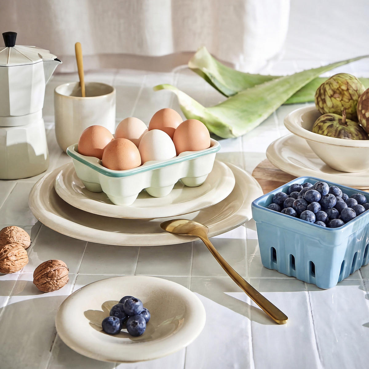 EIERAUFBEWAHRUNG Eggs On - Grün, Keramik (11/5/16cm) - Butlers
