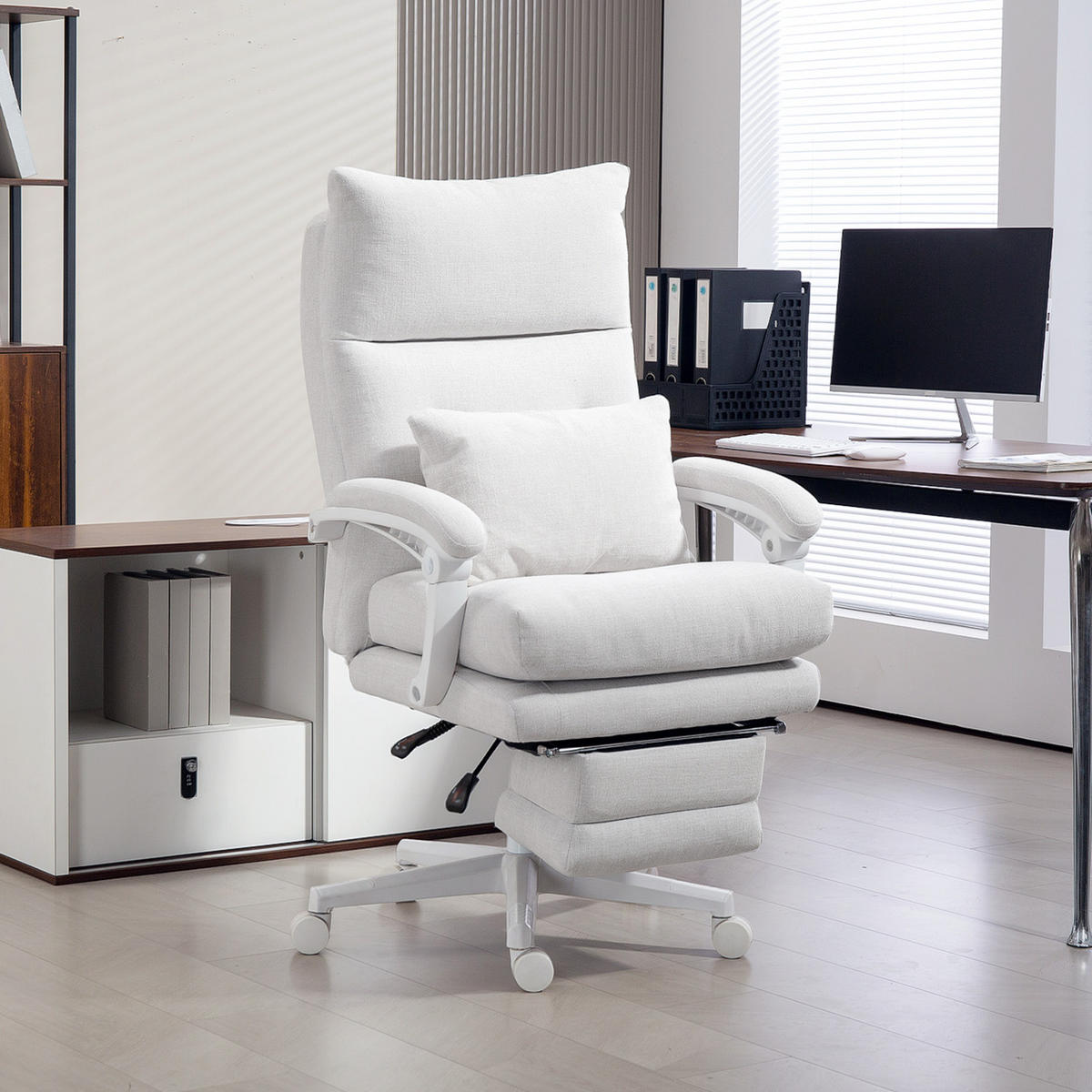 BÜROSTUHL Ergonomischer Schreibtischstuhl mit Lendenwirbelstütze, Fußstütze - Creme, Textil (68/122/70cm) - HOMCOM