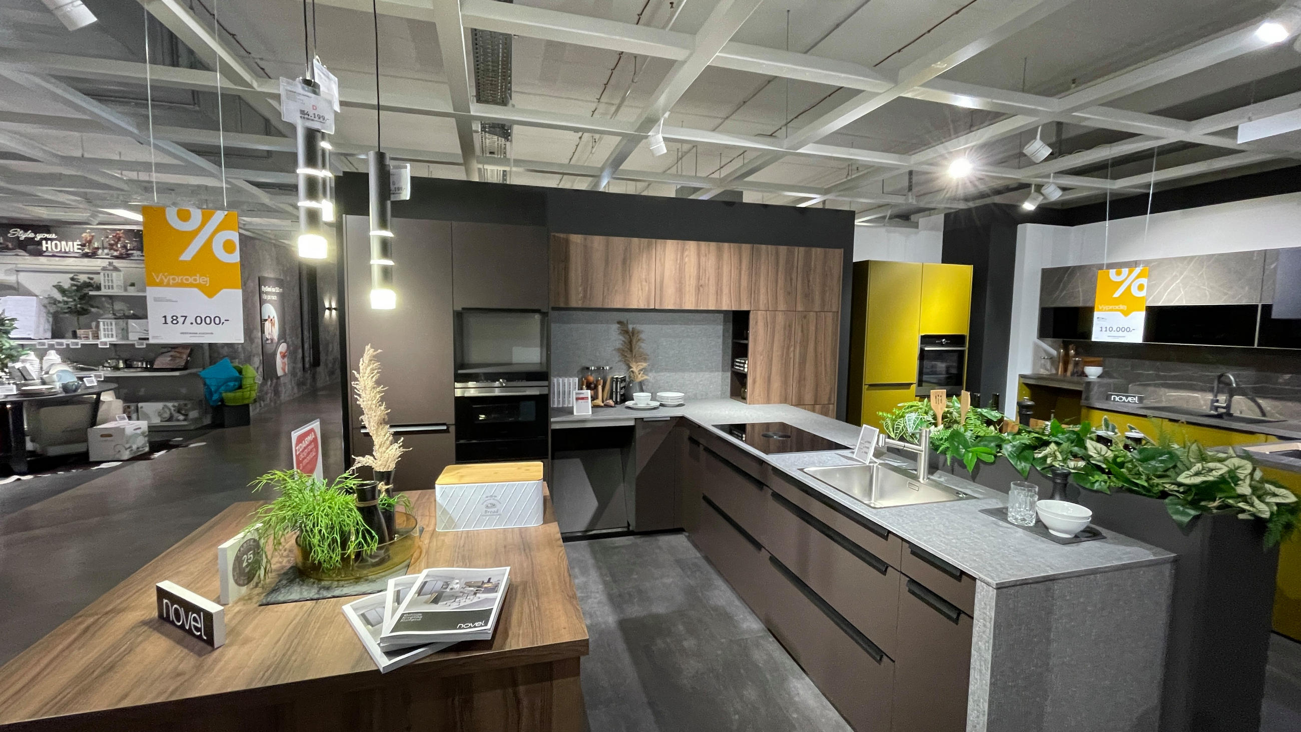 Vestavěná kuchyň - Novel