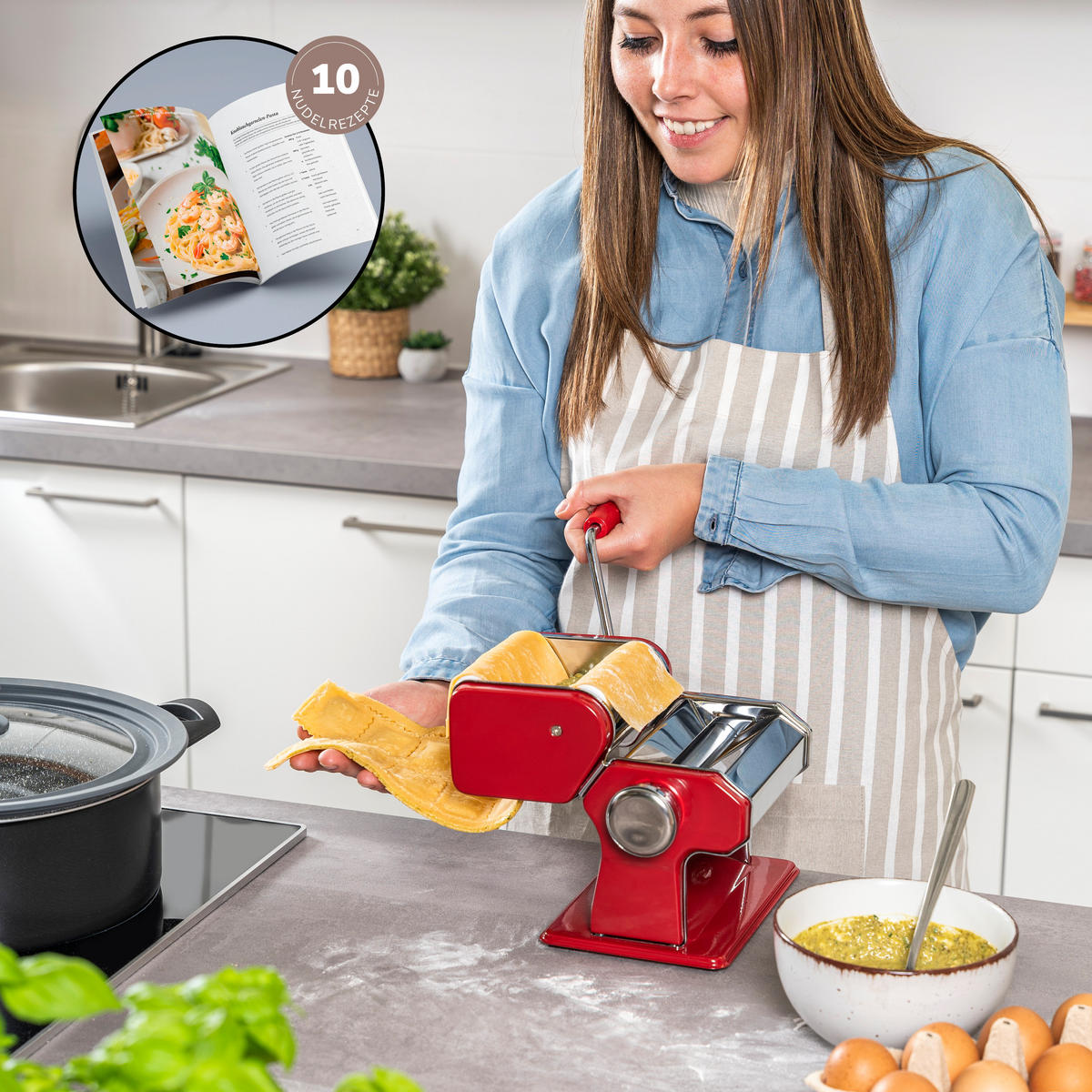NUDELMASCHINE inkl. Rezeptbuch, Ravioliaufsatz , rot/Edelstahl - Rot/Silberfarben, Metall (20/15/21cm) - bremermann