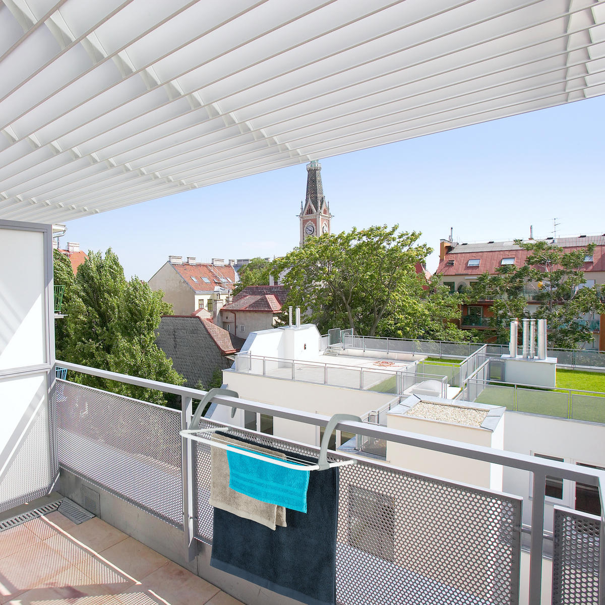 ZÁVESNÝ sušič - viacfarebná, kov/plast (52/16/35cm) - Relaxdays