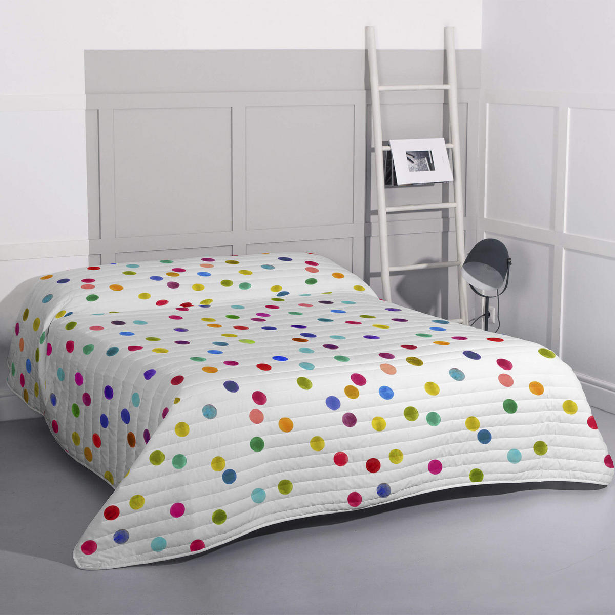TAGESDECKE confetti 240x260 cm (bett 135/140/150) mehrfarbig - Multicolor, Textil (240/260cm) - Happy Friday