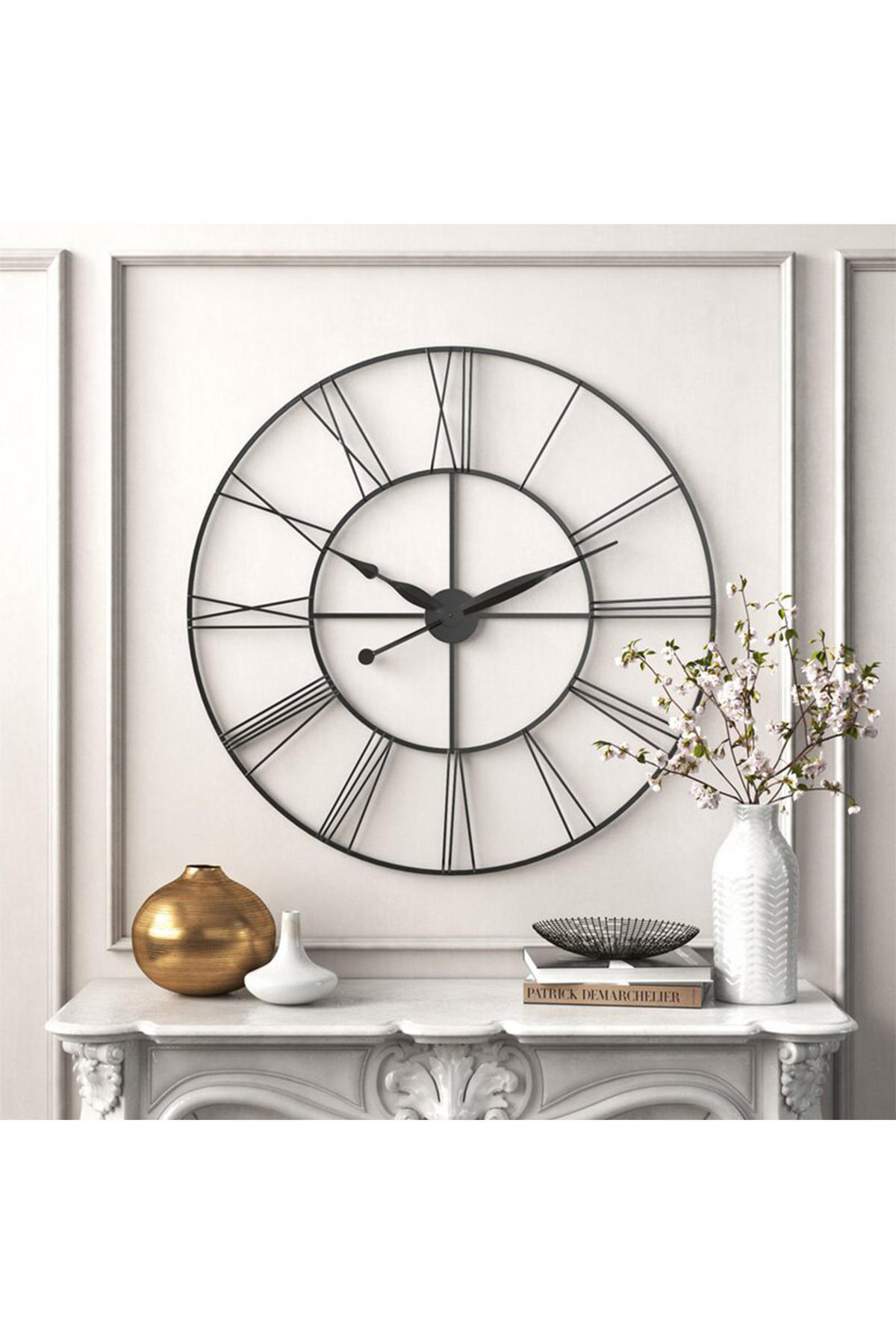 WANDUHR mit Römischen-Ziffern aus Eisen in Schwarz Round Leises Uhrwerk Präzise Zeitanzeige Durchmesser 60 cm - Schwarz, Metall (60/1/60cm) - Livingandhome