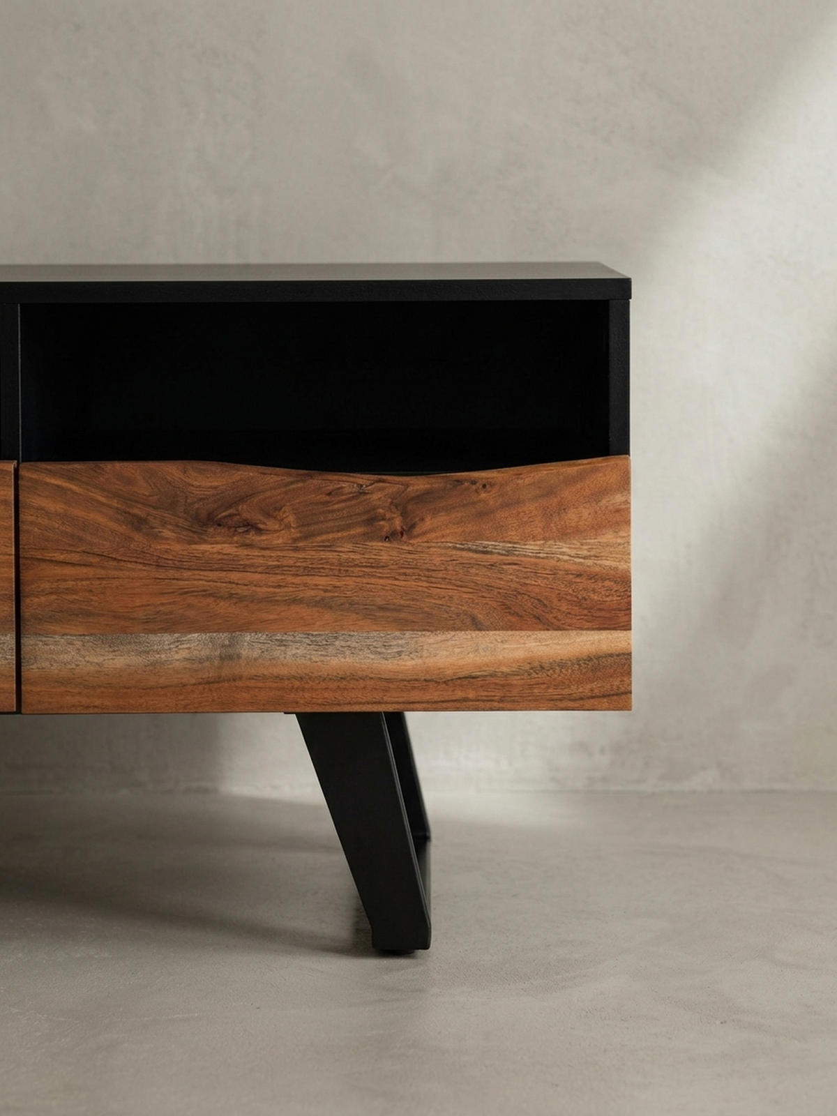 LOWBOARD Akazie Massivholz Modern Stil 140x50x40 cm Baumkante mit Schublade und Türen - Schwarz, Holz/Metall (140/50/40cm) - KADIMA DESIGN