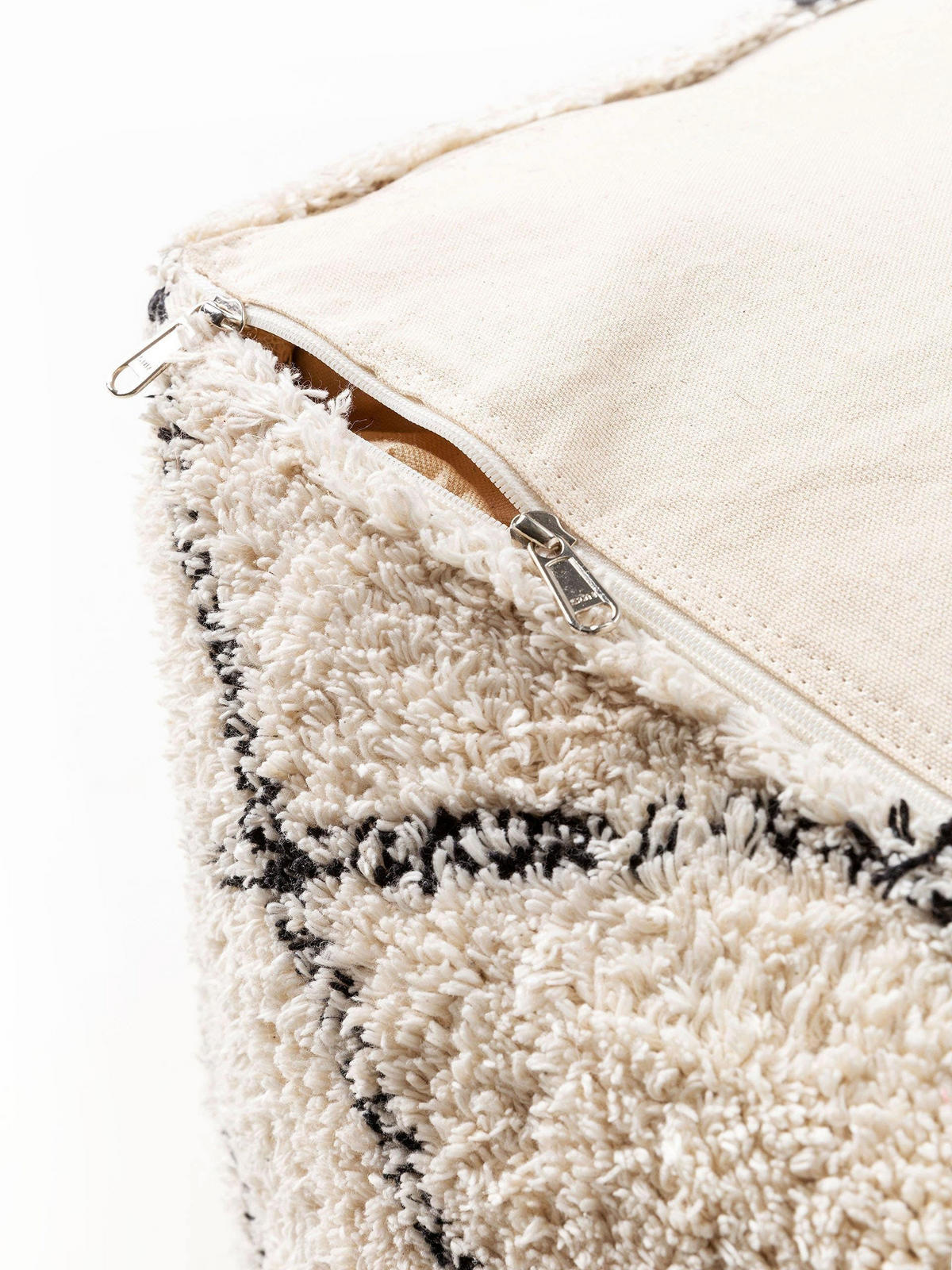 POUF Naomi Cream 45x45x45 cm - Creme, Textil (45/45/45cm) - benuta Nest