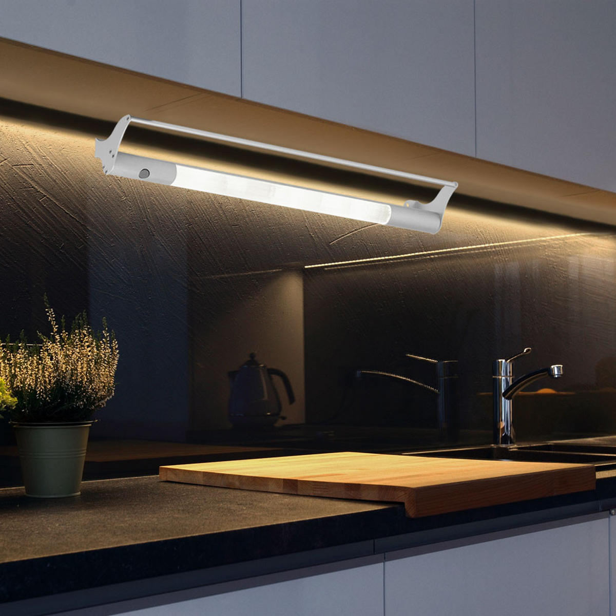 LED UNTERBAULEUCHTE Aluminium Grau - Grau, Metall (59/7.5/10.3cm)