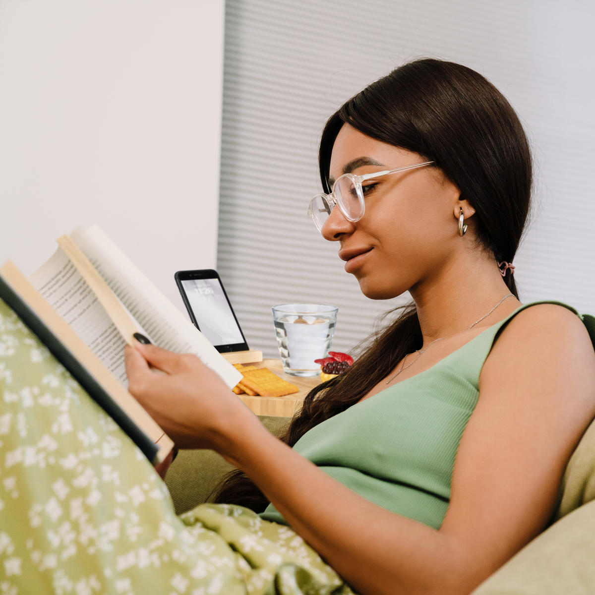 SOFATABLETT - Hellbraun, Holz (30/12/30cm) - Relaxdays