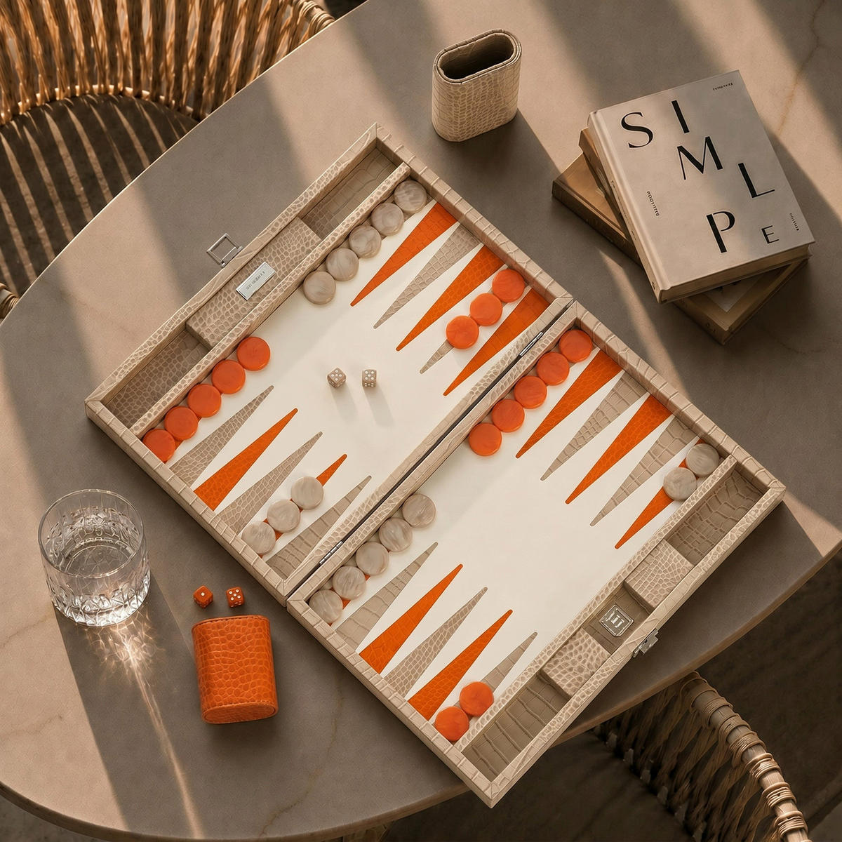 BACKGAMMON – Groß BACKGAMMON Leder Sandbeige 46cm - Beige, Leder (46/30.3cm) - Premium Interiors