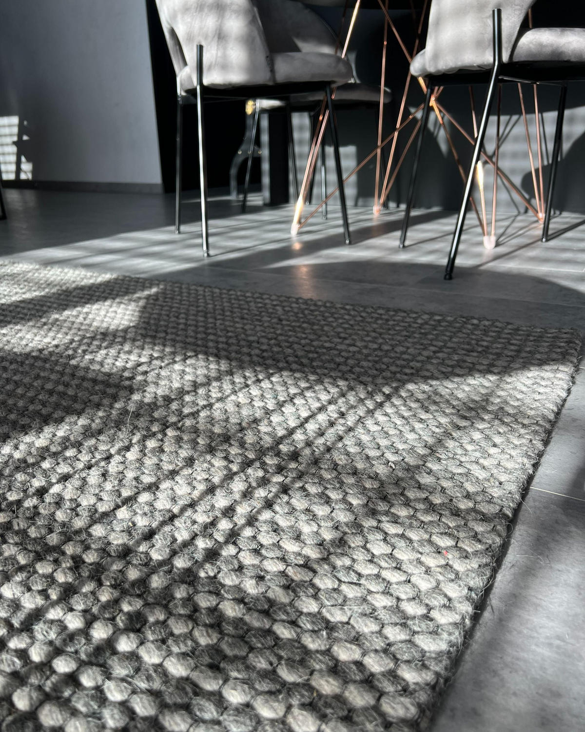 KURZFLOR-TEPPICH Kilis 200/140 cm - Grau, Textil (140/200cm) - Beliani