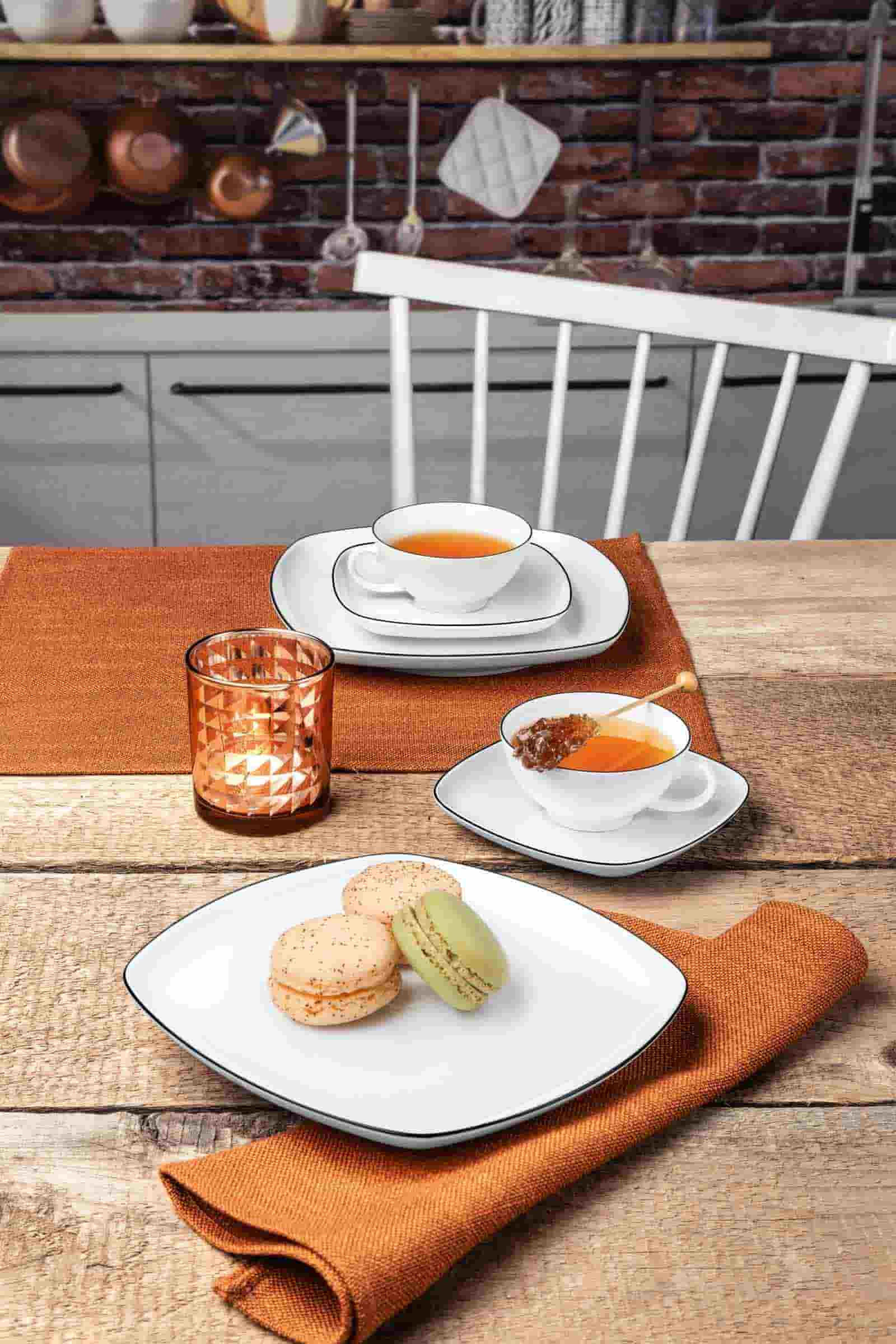 TEESERVICE Lido Black Line weiß 18er Set - Weiß, Keramik (1/1/1cm) - Seltmann Weiden