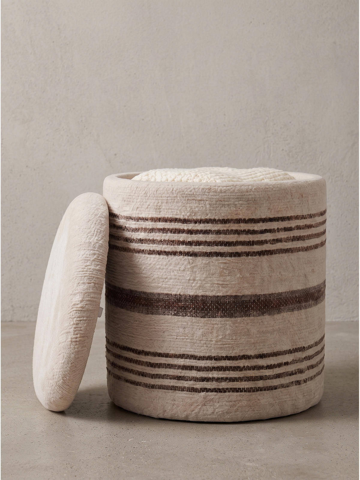 SITZHOCKER RHONE, Stoff, mit Textilbezug, Beige-Braun, Ø 40 x 45 cm - Beige, Textil (40/45/40cm) - KADIMA DESIGN