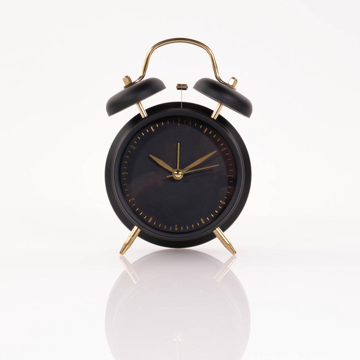 WECKER mit goldenen Uhrzeigern 12/6/18 cm - Schwarz, Kunststoff (6/18/12cm) - Home Styling Collection