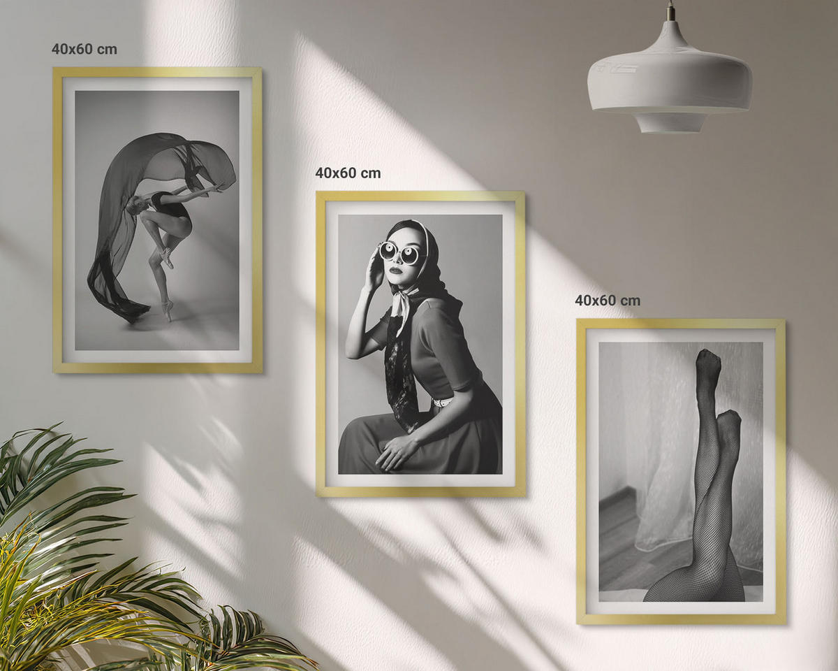 WANDBILDER 3er Set - 40x60 cm Goldrahmen - Schwarz-Weiß-Porträts von Frauen - Goldfarben, Kunststoff (40/60cm) - ArtPrintCave