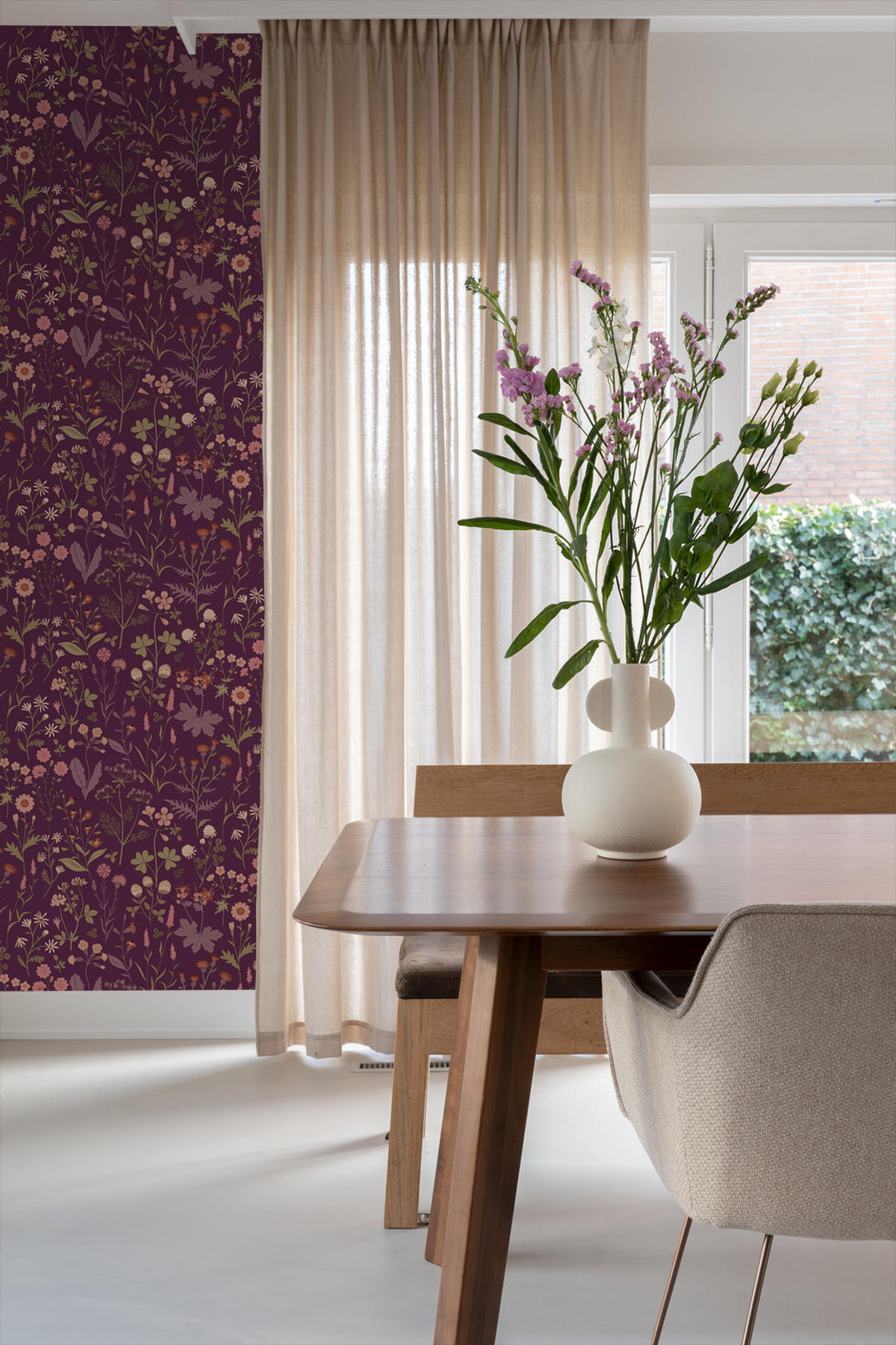 TAPETE Feldblumen 50 x 900 cm - Lila, Papier (50/900cm) - ESTAhome