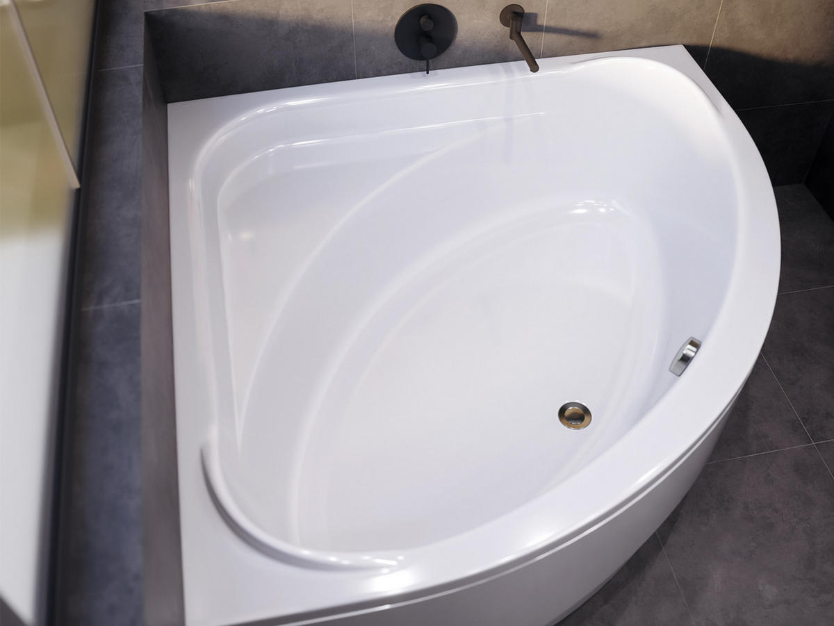 BADEWANNE Eckwanne STANDARD 140/140 mit Schürze Ablauf Füße - Weiß, Kunststoff (140/58/140cm) - bad land