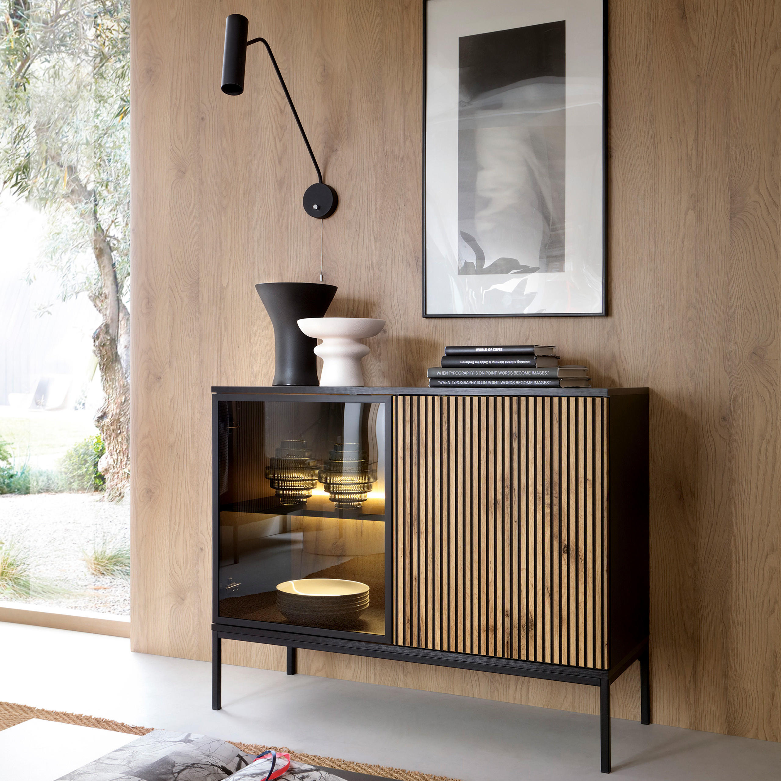 KOMMODE SENTIERO 104/83/39 cm mit LED 2 Türen Schwarz - Eiche Wotan/Schwarz, Holzwerkstoff (104/83/39cm) - MASSENO