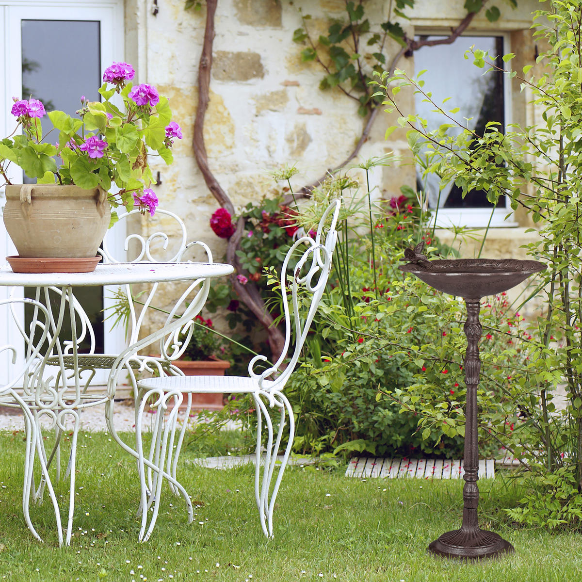 VOGELTRÄNKE - Braun, Metall (37.5/74.5/35cm) - Relaxdays