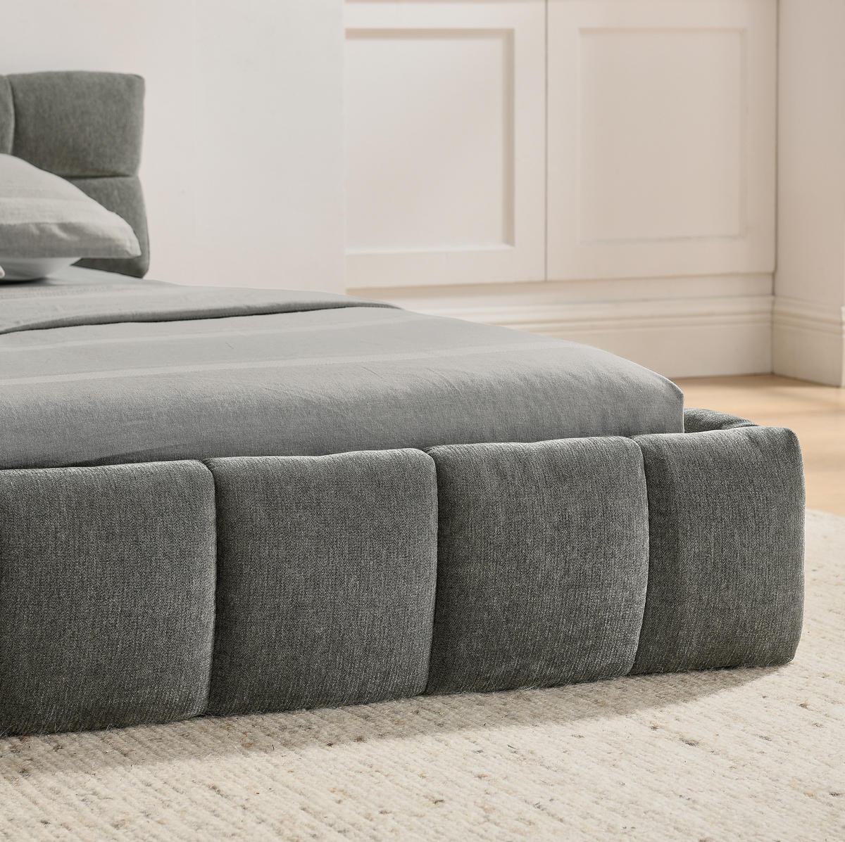 POLSTERBETT 140/200 cm mit Chenille-Bezug, Steppdesign und stabilem Holz-Metall-Rahmen, Dunkelgrau - Dunkelgrau, Kunststoff (140/200cm) - Redom