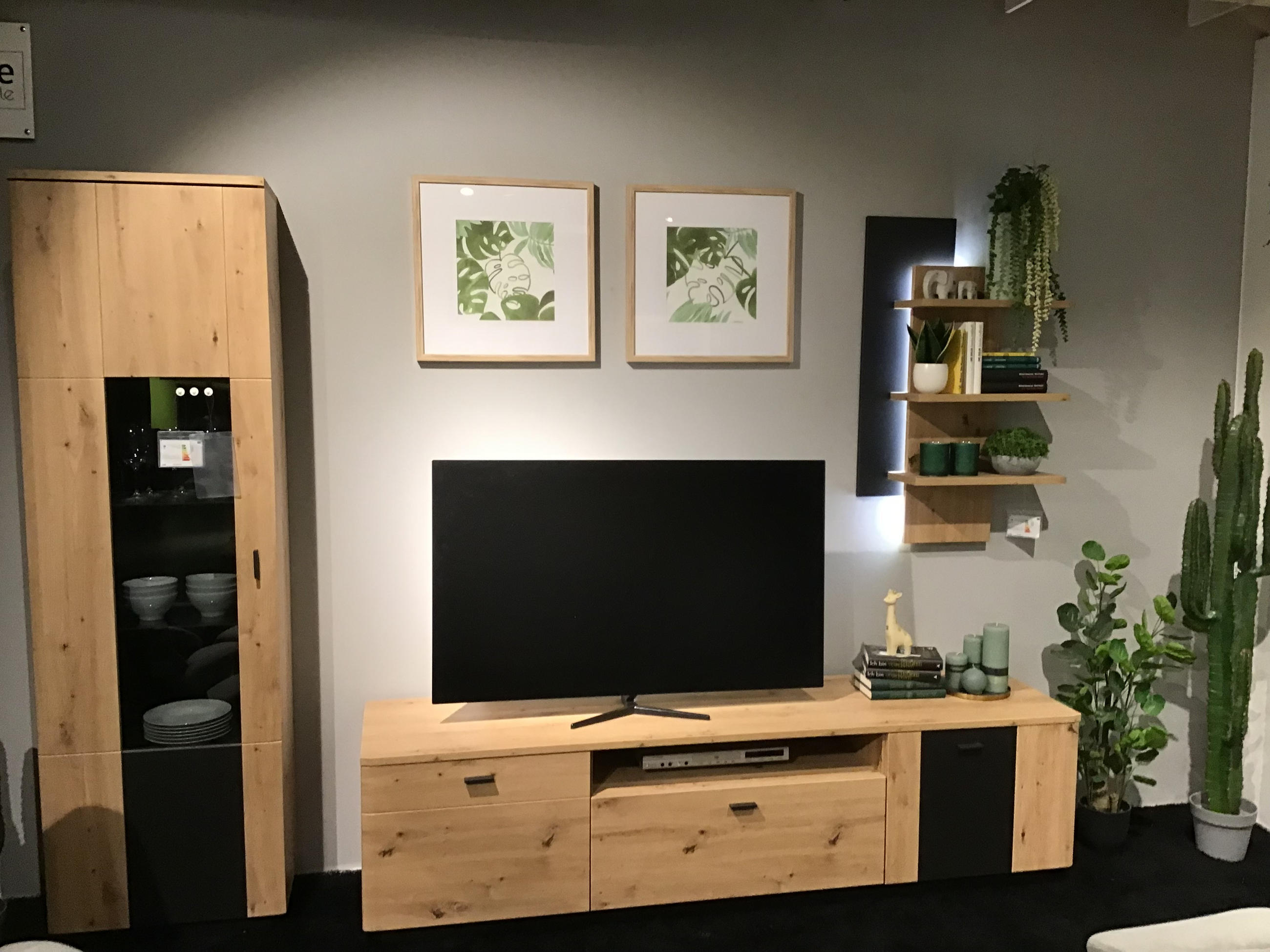 WOHNWAND MARIBOR - Ti'me