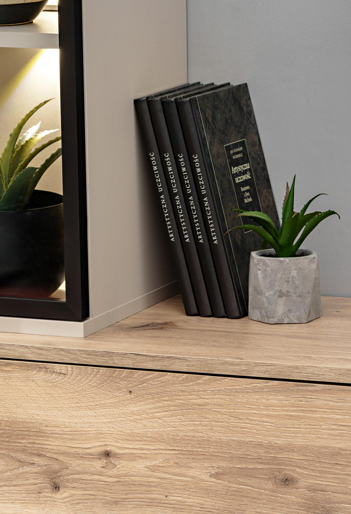 WOHNWAND Eiche, Kaschmir hängend 240 cm, Schrankwand mit Push-to-Open inklusive Beleuchtung - Kaschmir/Eichefarben, Glas/Holzwerkstoff (240/125/35cm) - Furn.Design