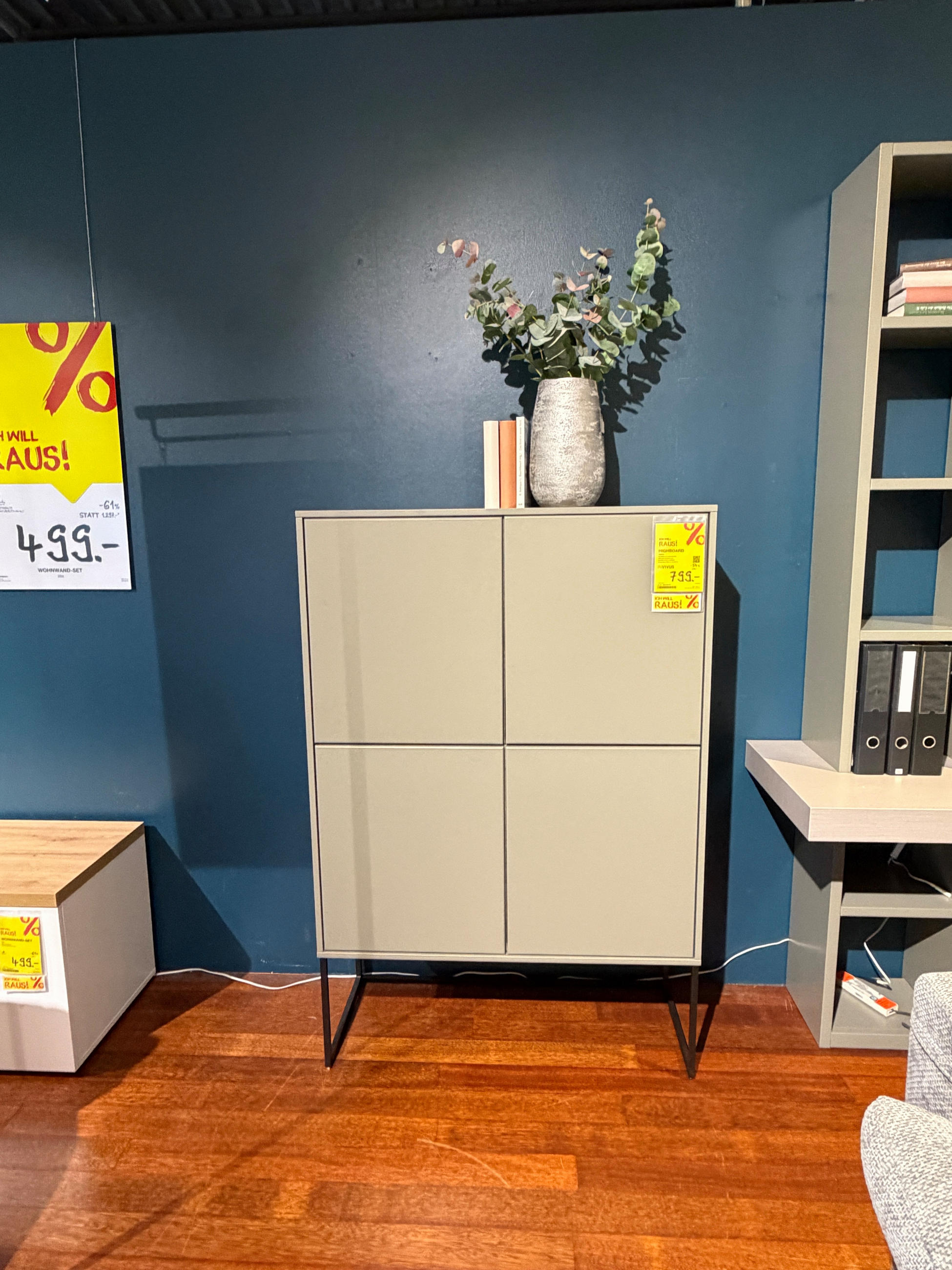 Highboard - Invivus