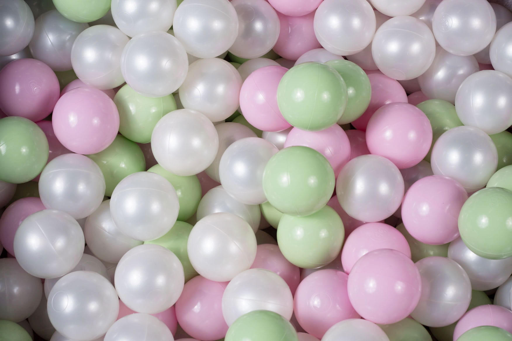 BÄLLE für Bällebad, Spielbälle, Plastikbälle für Kinder Set 50 pcs.: Perlweiß/Hellgrün/Pastellrosa - Roségold, Textil (7/7/7cm) - MeowBaby