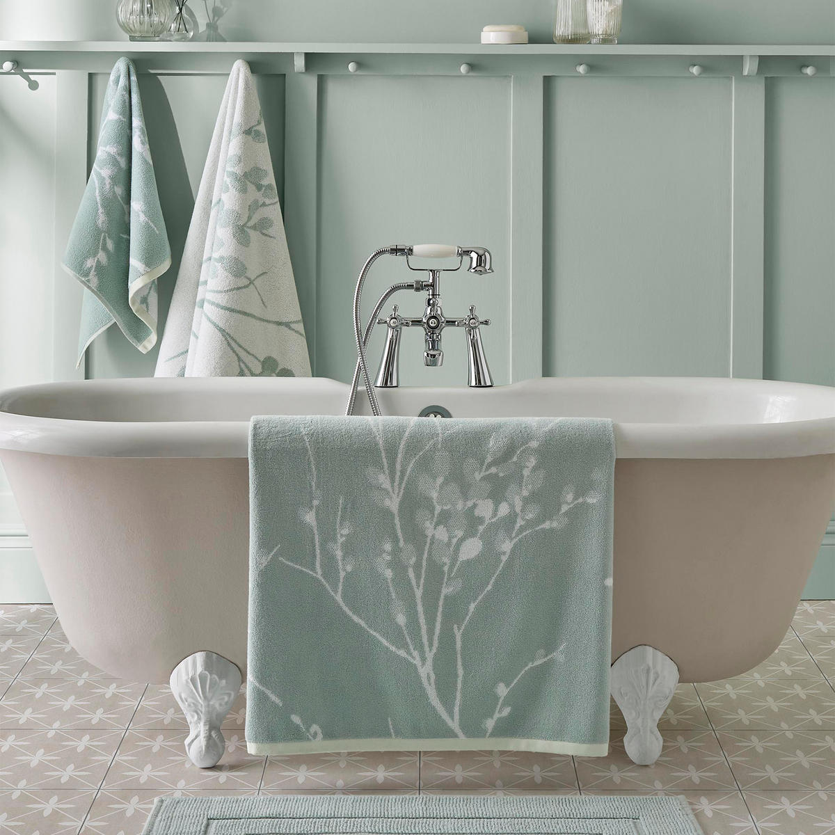 BADETUCH Pussy Willow Duckegg - Weiß/Grün, Textil (150/100cm) - LAURA ASHLEY