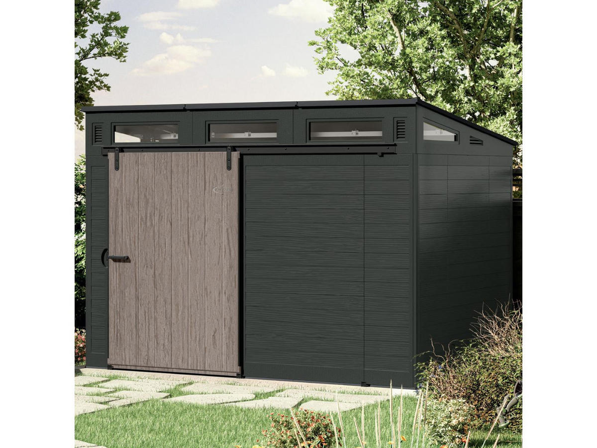 GERÄTEHAUS 328 x 222 x 227 cm mit Schiebetür und Holzoptik-Front, 13,7 m³ Stauraum, Aufbewahrungskorb, Regale und Werkzeughaken enthalten - Braun, Kunststoff (122/52/226cm) - Suncast
