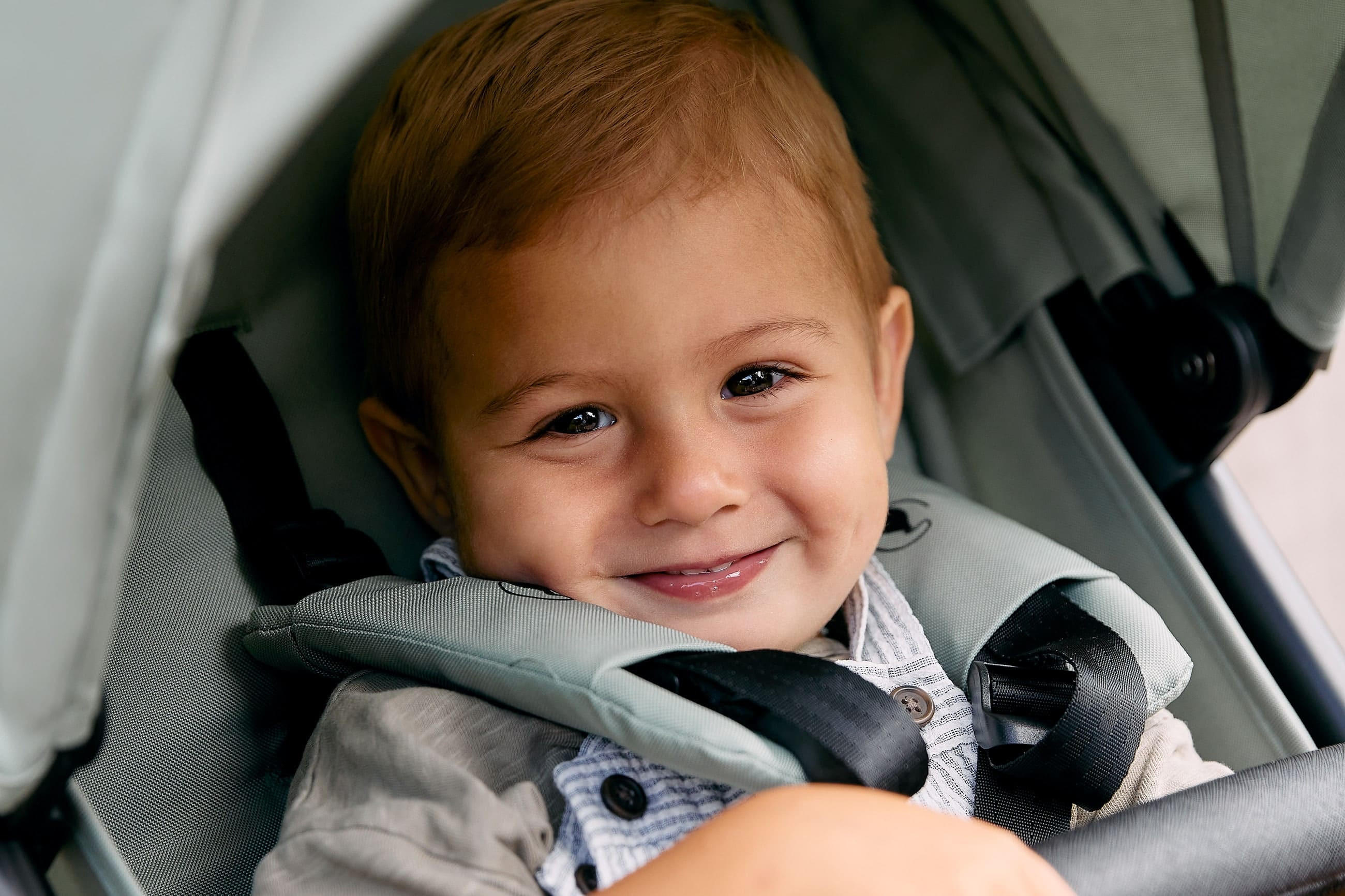 ABCDesign Moodbild mit Nahaufnahme von Baby im Kinderwagen