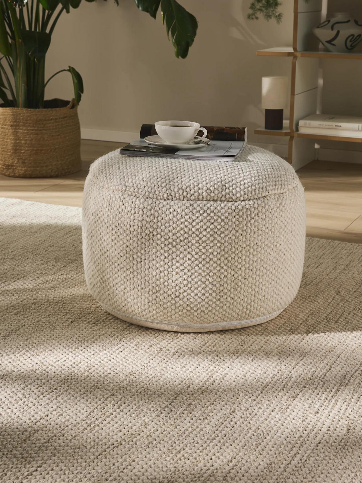 RUČNO izrađen vuneni puf Rocco bijela 55x55x30 cm - bijela, tekstil (55/30/55cm) - benuta Pure