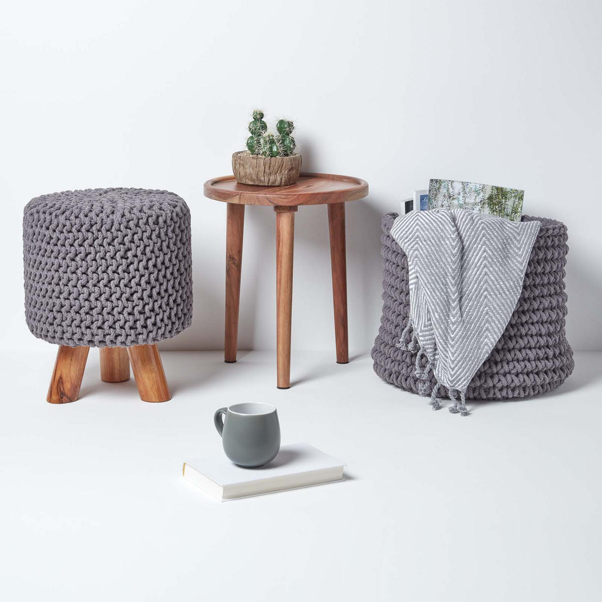 STRICK-HOCKER grau, Dreibein 32/32/42 cm - Grau, Textil (32/42/32cm) - Homescapes